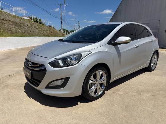 HYUNDAI I30 1.8 MPI 16V GASOLINA 4P AUTOMATICO